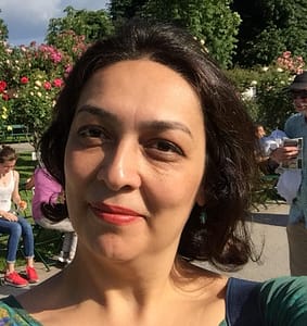 Mojdeh Siyadat Mojdeh Siyadat